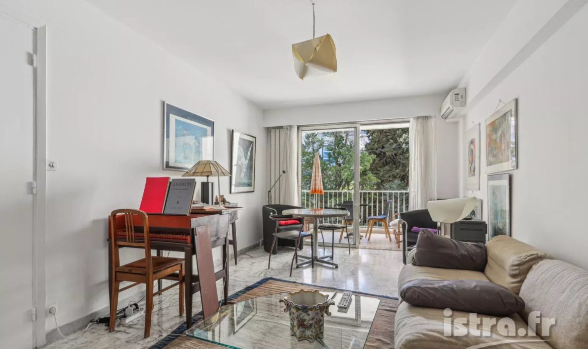 Vente Appartement  Nice