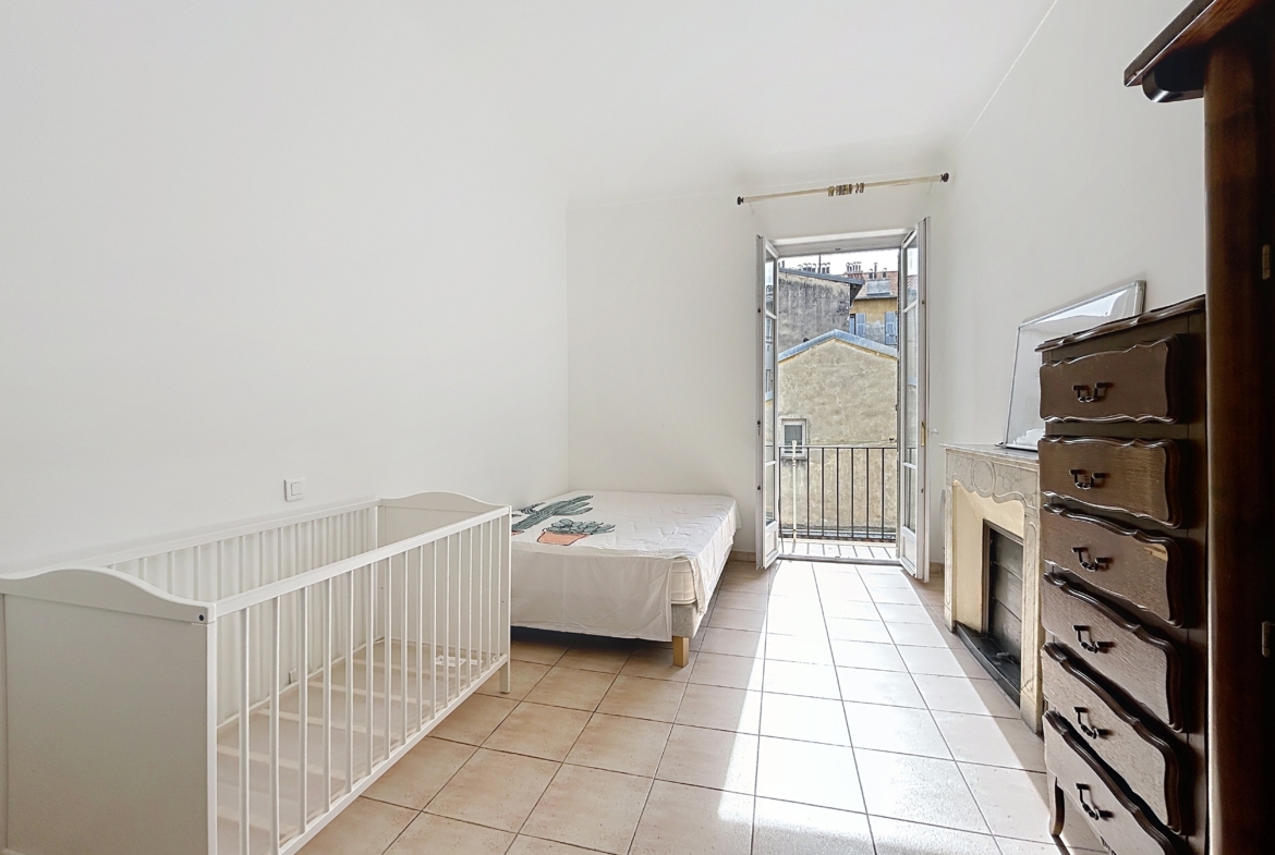 Appartement Nice rue d'Italie