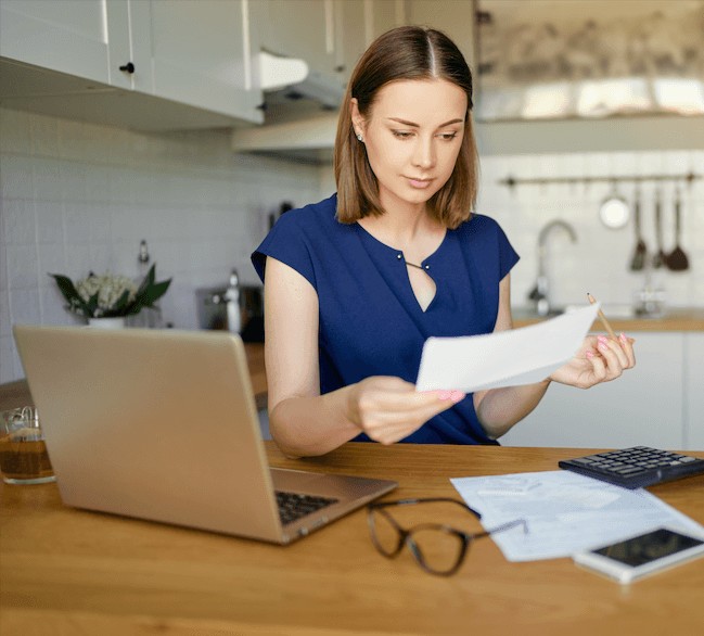 Pour obtenir un crédit immobilier, une gestion rigoureuse de vos finances personnelles est essentielle.