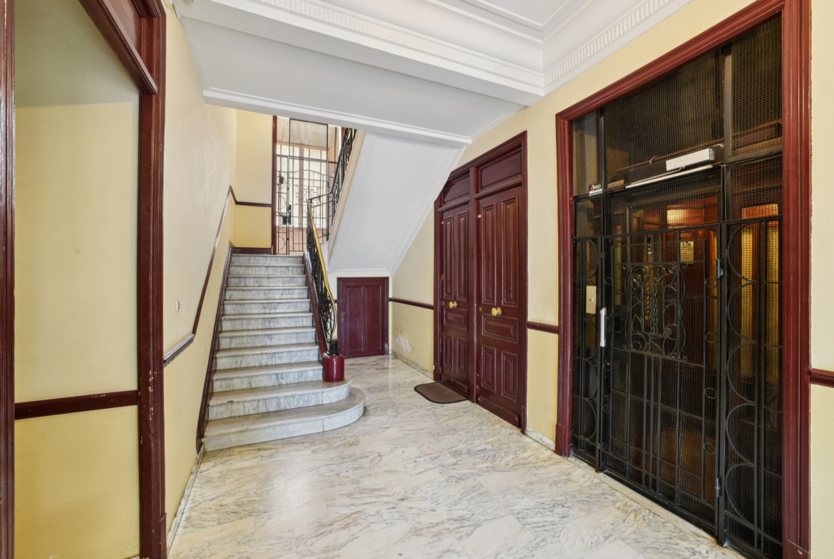 Nice Grosso Dernier étage Toit Terrasse