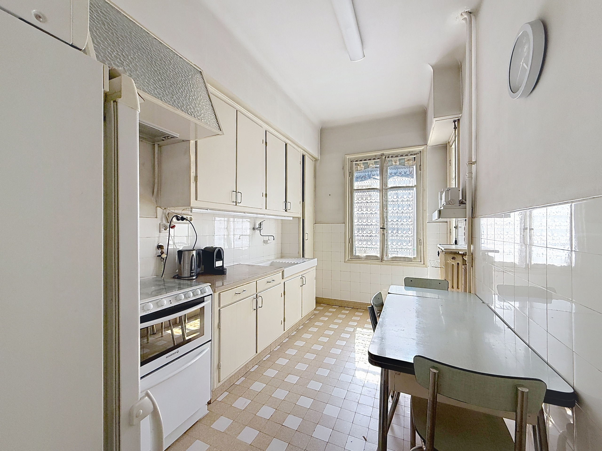 Nice Gambetta appartement traversant