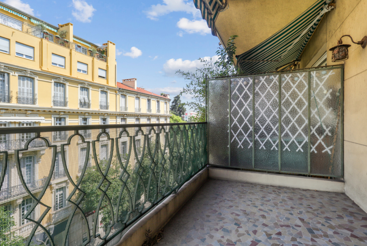 Nice Gambetta vente 2 pièces terrasse
