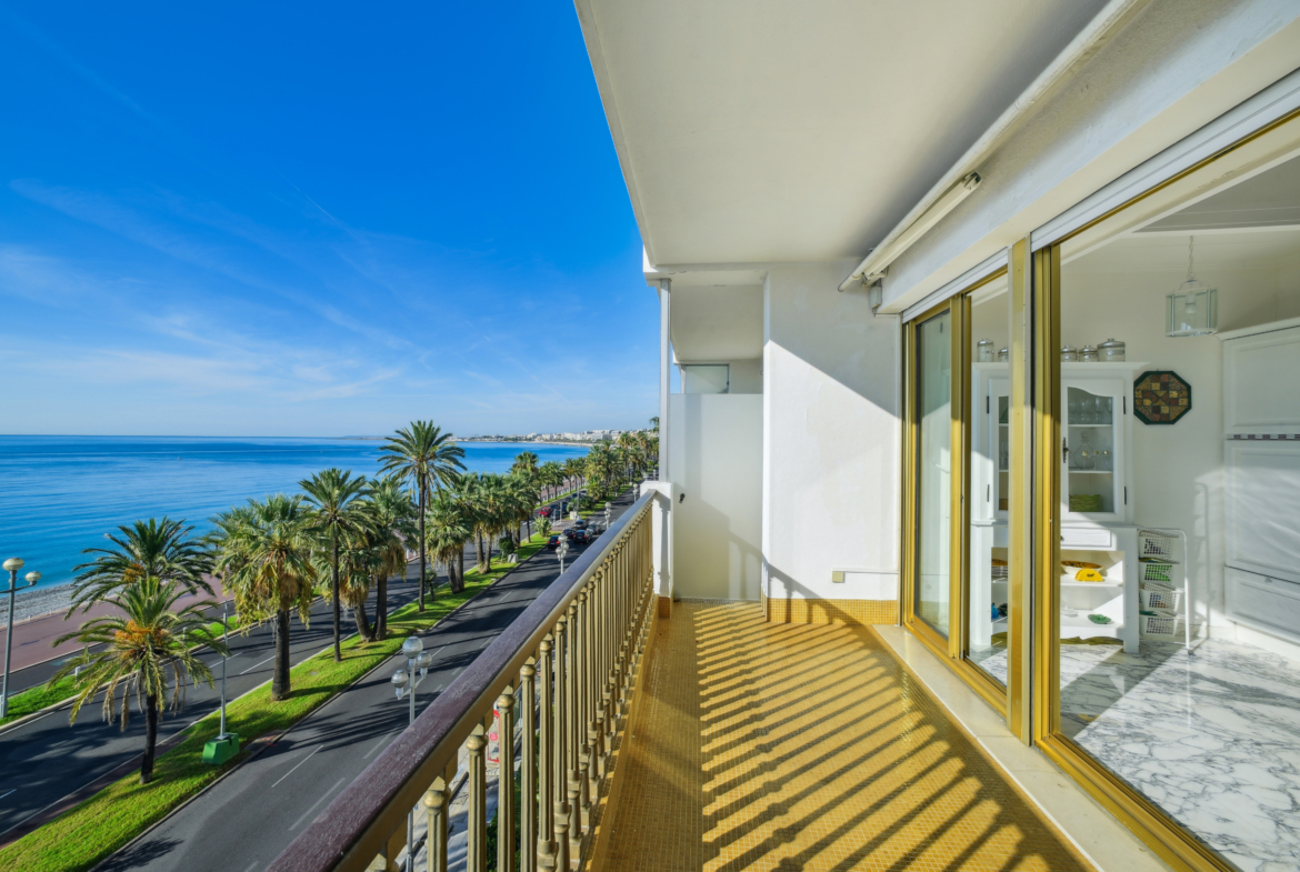 Studio à vendre face mer - Nice Promenade