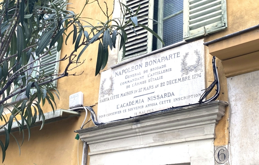 La maison du Comte Laurenti La maison du Comte Laurenti où séjourna Napoléon Bonaparte