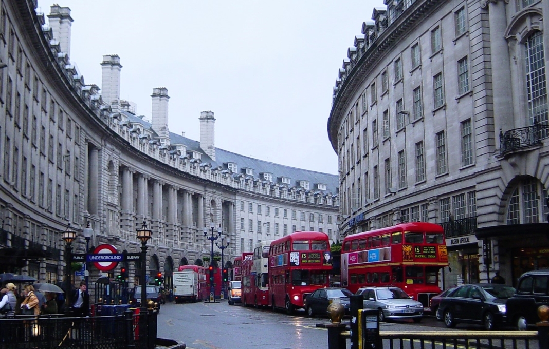 Londres Regent Street Londres et ses bus rouges