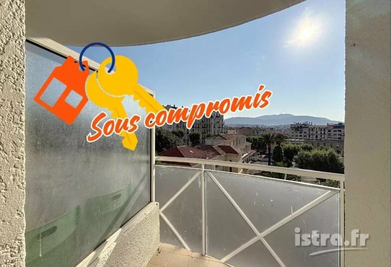 Vente Appartement  Nice