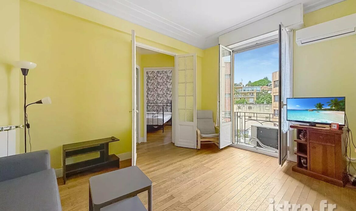 Vente Appartement  Nice