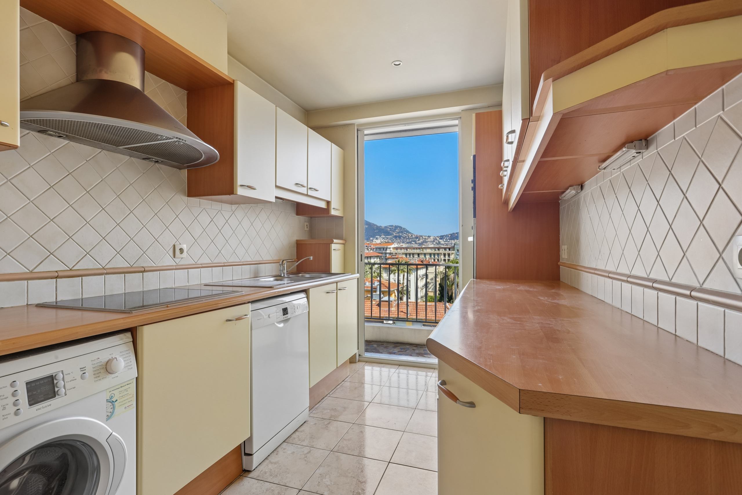 Le Cambridge 14 avenue Shakespeare 06000 Nice