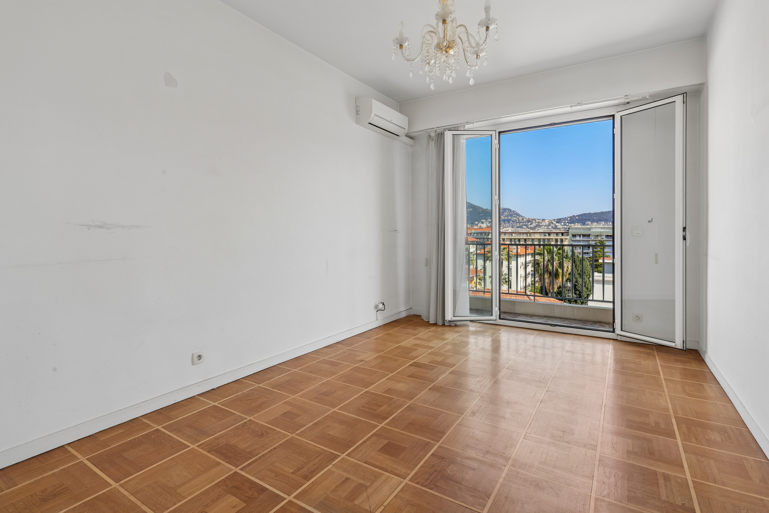 Le Cambridge 14 avenue Shakespeare 06000 Nice