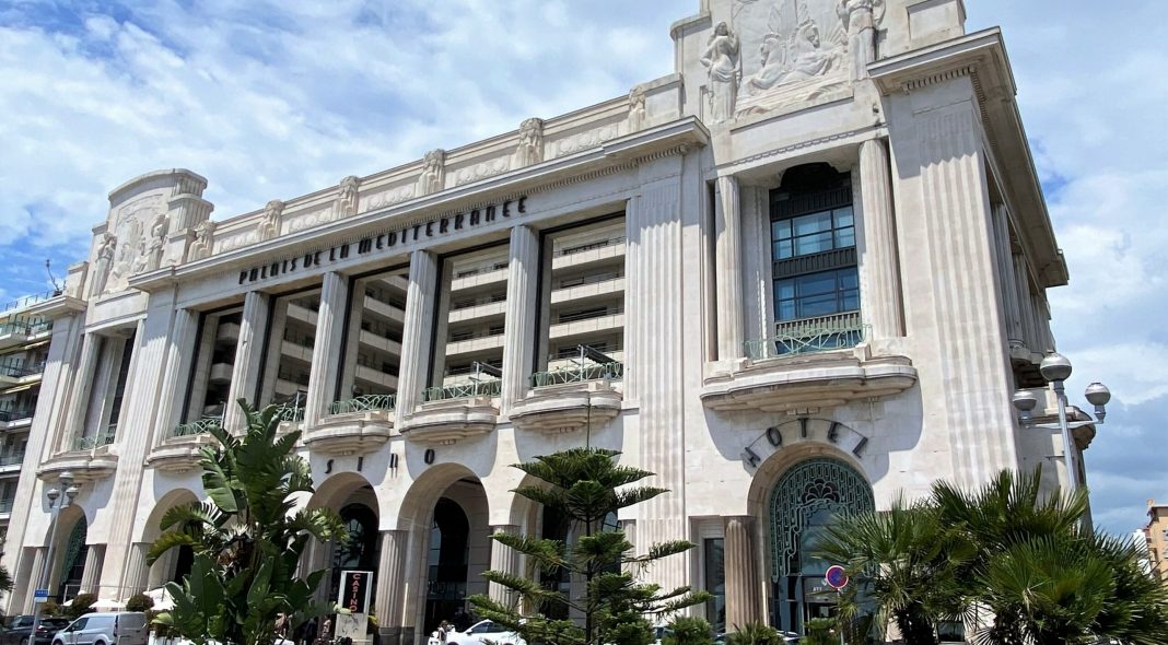 Le Palais de la Méditerranée à Nice, Promenade des Anglais